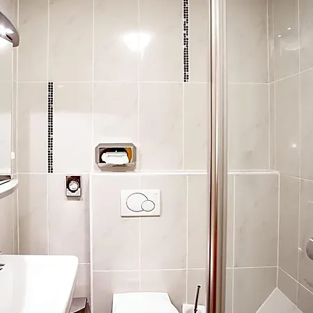 Hotel Smart B&b1 Bb1 114 *